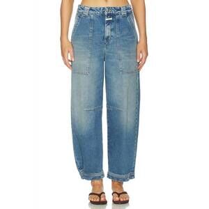 NEW CLOSED rhannon barrel jeans in mid blue